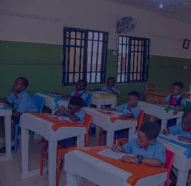 grade_student_studying